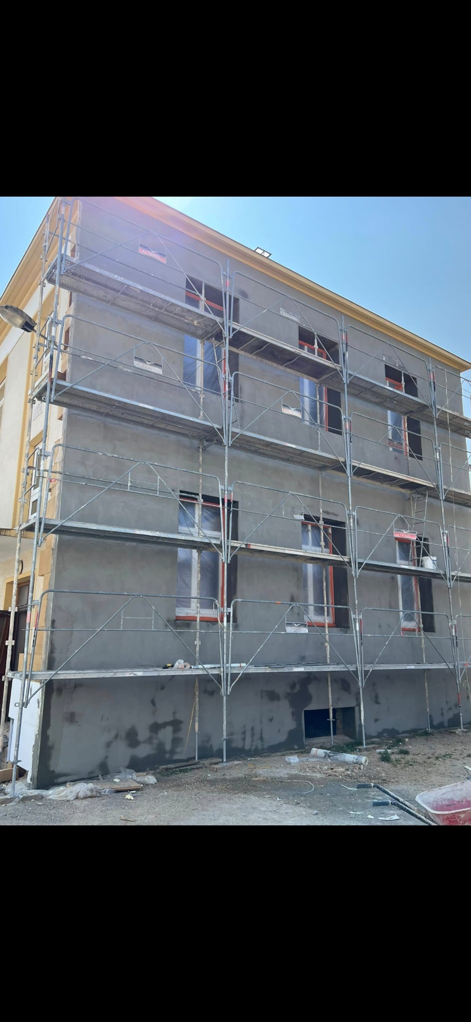 Emile Couverture, entreprise de couverture à Les-Alluets-le-Roi (78580) dans les Yvelines (78)