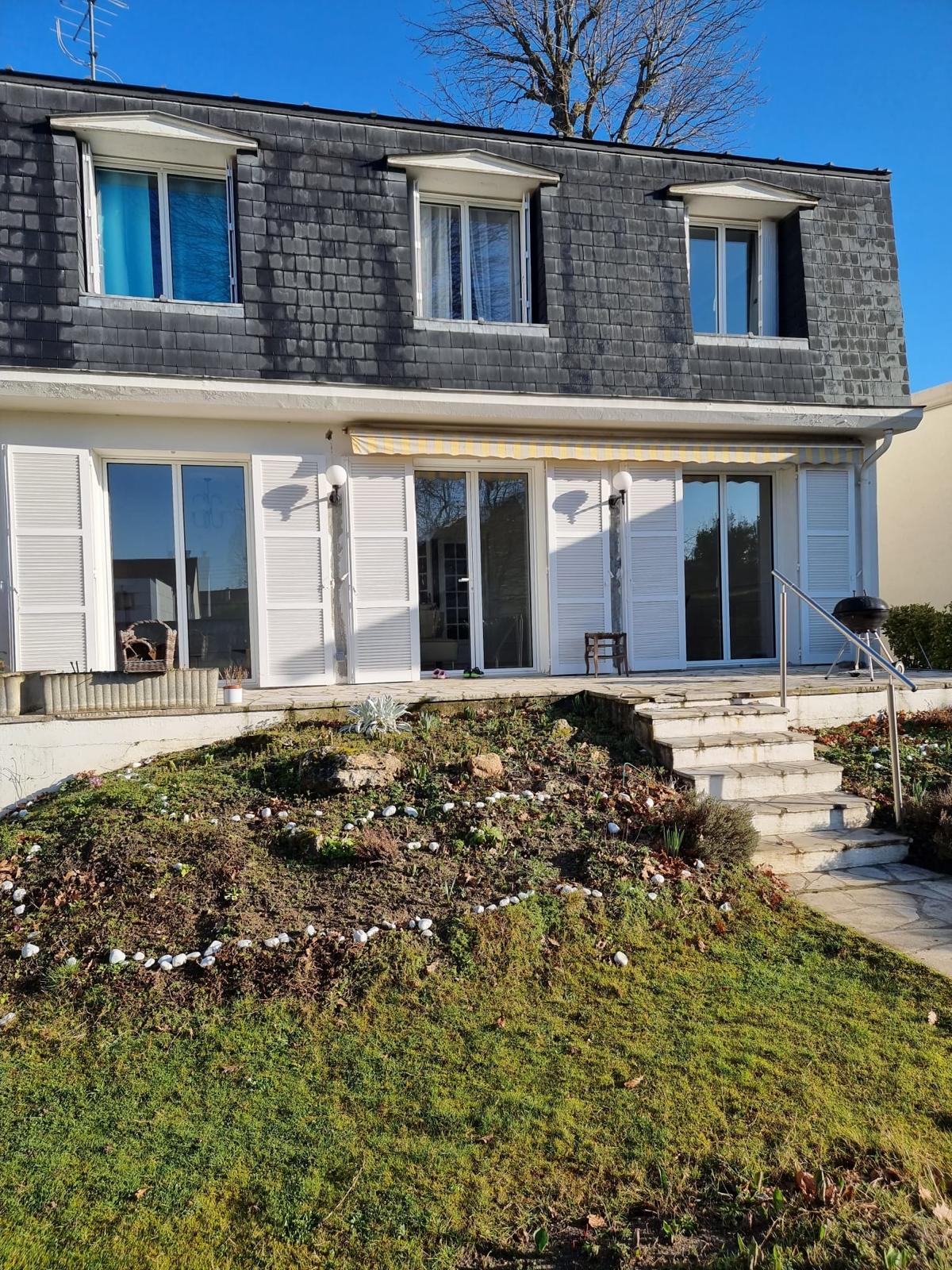 Emile Couverture, entreprise de couverture à Les-Alluets-le-Roi (78580) dans les Yvelines (78)